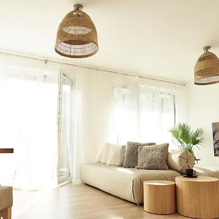 Szafirowe 2 Kryty Basen I Sauna Klifowa *