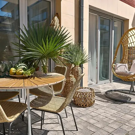 Szafirowe 2 Kryty Basen I Sauna Klifowa רבאל